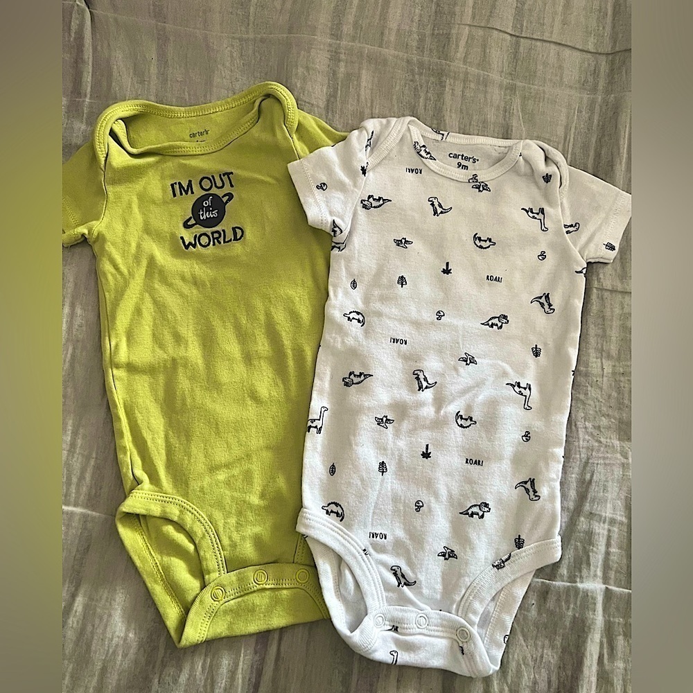 Carter’s brand Baby onesies one is size 6m other is size 9m. range is 6-9m